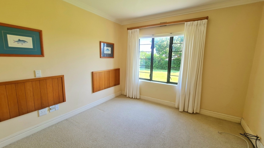 3 Bedroom Property for Sale in Keurbooms River Western Cape